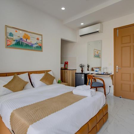 The Lodgers Studio Apartment Infront Of Artemis Hospital Gurugram Gurgaon Luaran gambar