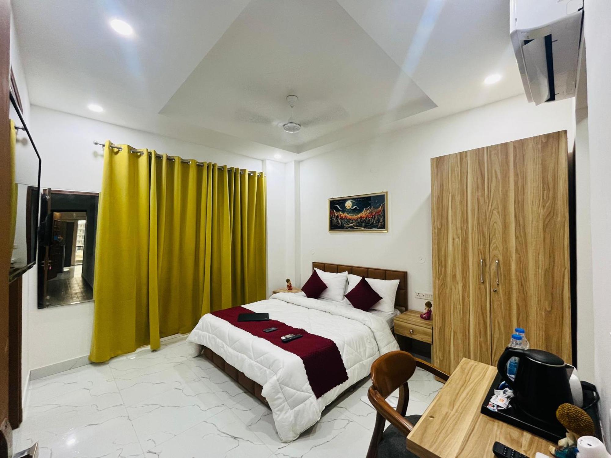 The Lodgers Studio Apartment Infront Of Artemis Hospital Gurugram Gurgaon Luaran gambar