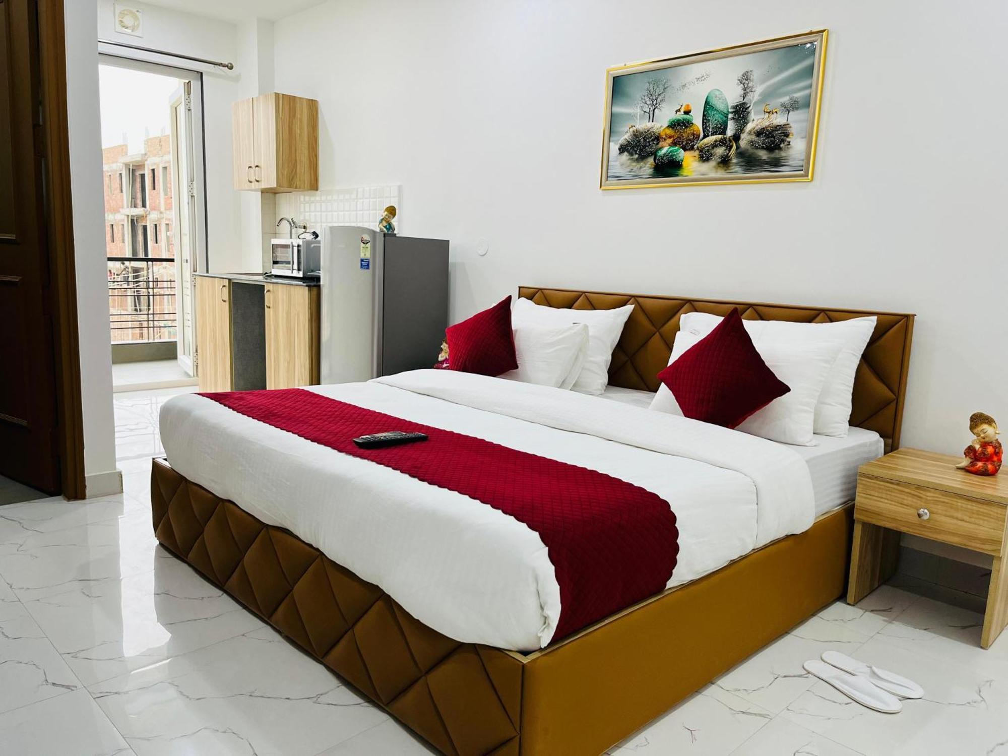 The Lodgers Studio Apartment Infront Of Artemis Hospital Gurugram Gurgaon Luaran gambar