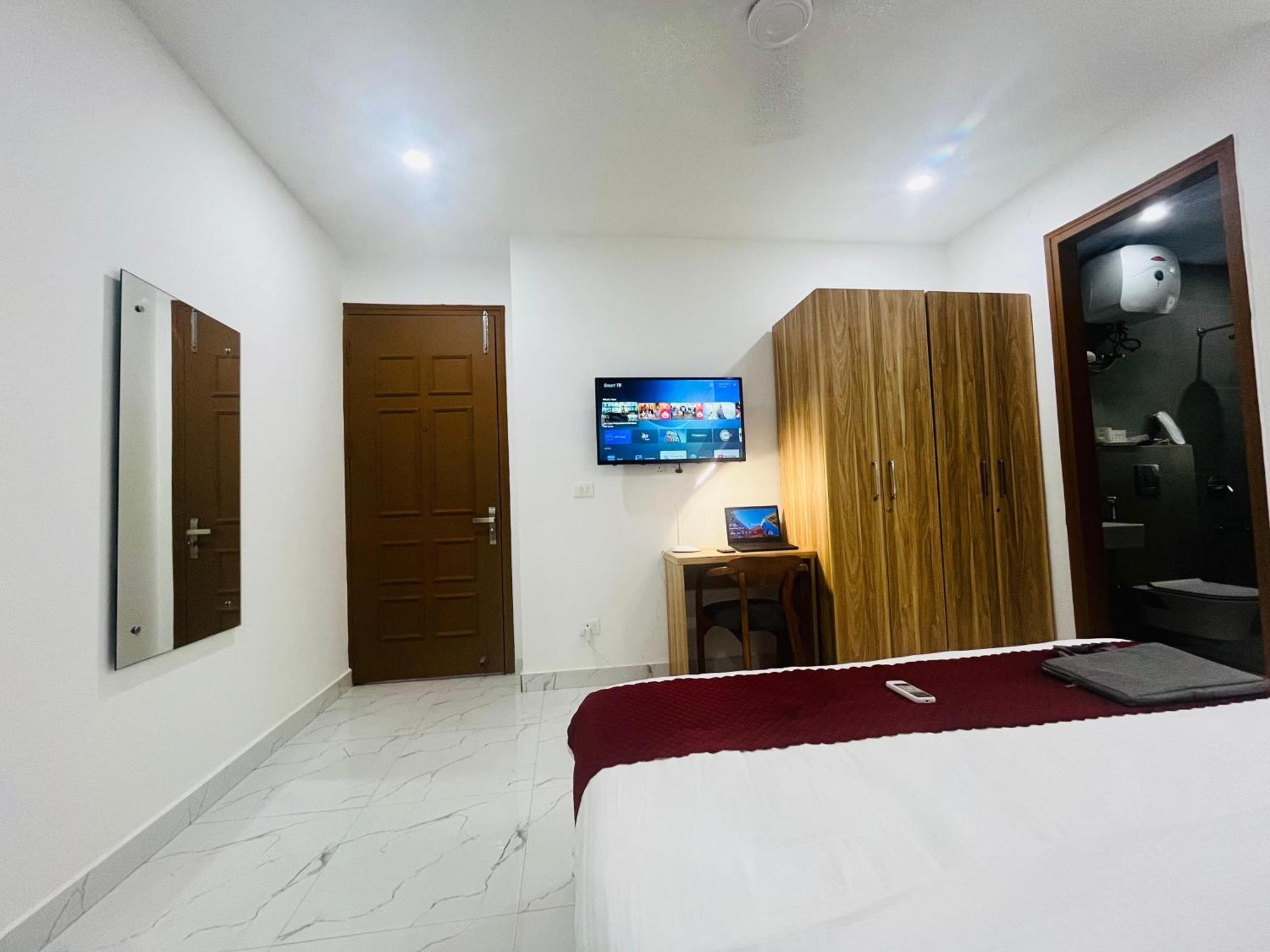 The Lodgers Studio Apartment Infront Of Artemis Hospital Gurugram Gurgaon Luaran gambar