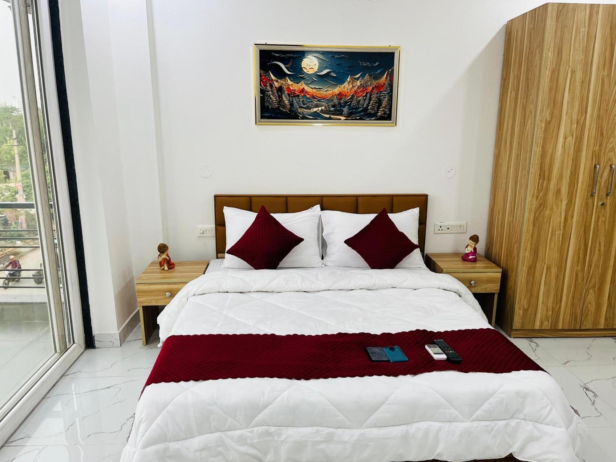 The Lodgers Studio Apartment Infront Of Artemis Hospital Gurugram Gurgaon Luaran gambar