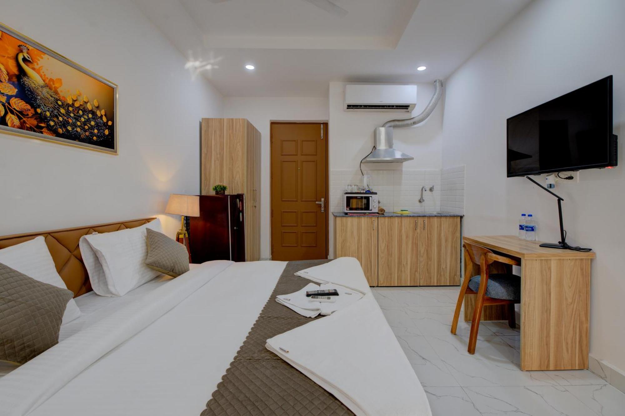 The Lodgers Studio Apartment Infront Of Artemis Hospital Gurugram Gurgaon Luaran gambar