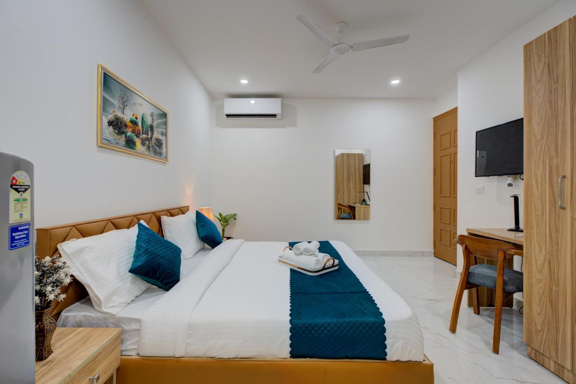The Lodgers Studio Apartment Infront Of Artemis Hospital Gurugram Gurgaon Luaran gambar